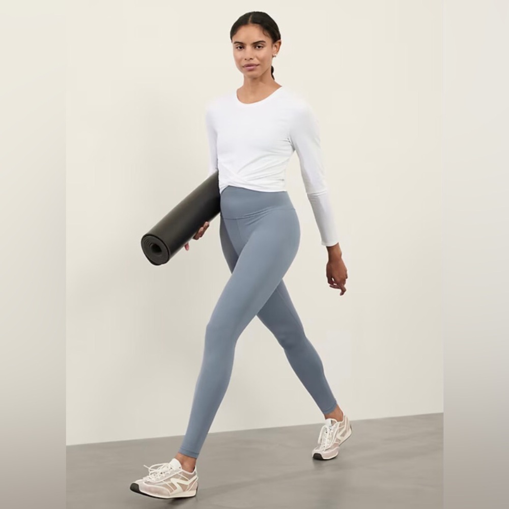 ATHLETA ELATION ULTRA HIGH RISE LEGGING, Shadow Blue, NEW